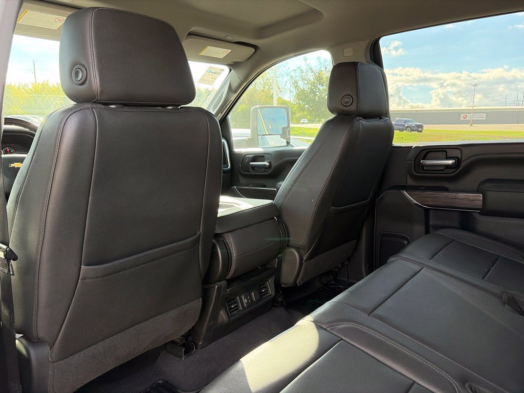 Used 2022 Chevrolet Silverado 2500 LTZ w/ Safety Package AWD/4WD image 38