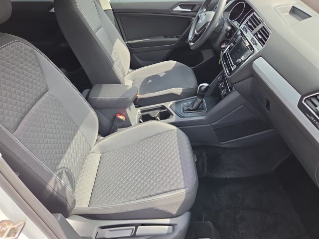 Used 2021 Volkswagen Tiguan S FWD image 19