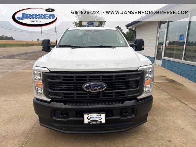 New 2026 Ford F250 XL image 2