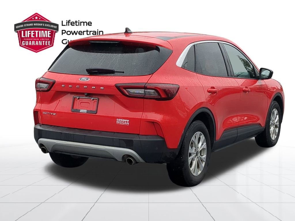 Used 2024 Ford Escape Active image 3