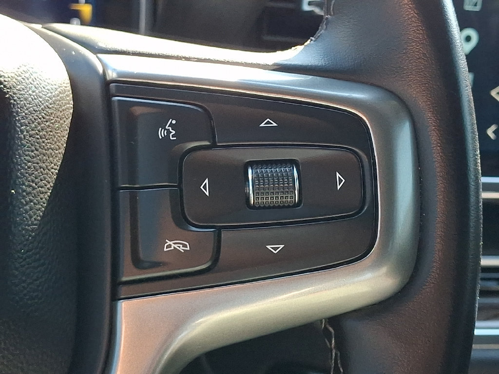 Used 2023 Chevrolet Silverado 1500 LT AWD/4WD image 26
