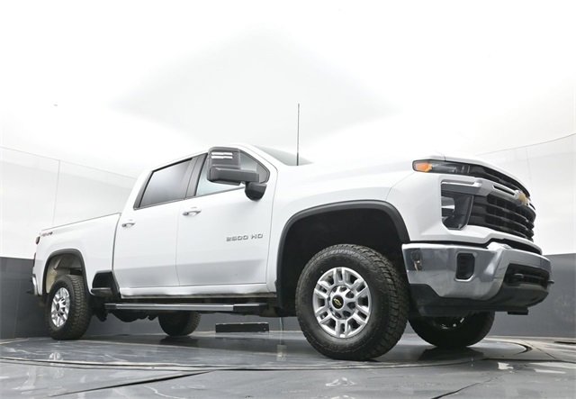 Certified 2024 Chevrolet Silverado 2500 LT image 40