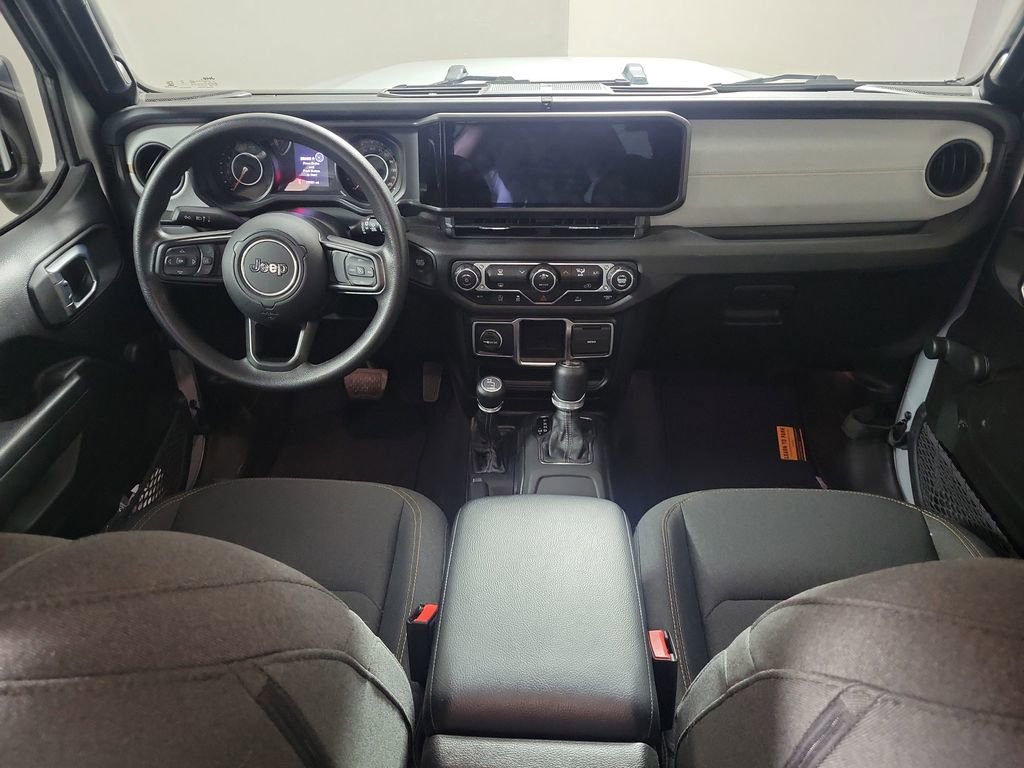 Used 2024 Jeep Wrangler Sport AWD/4WD image 11