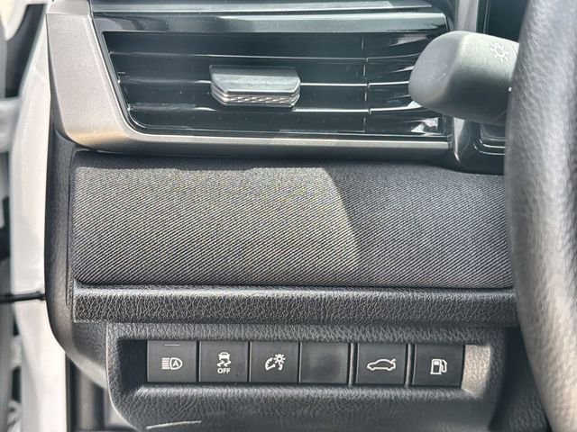Used 2026 Toyota Camry LE FWD image 17
