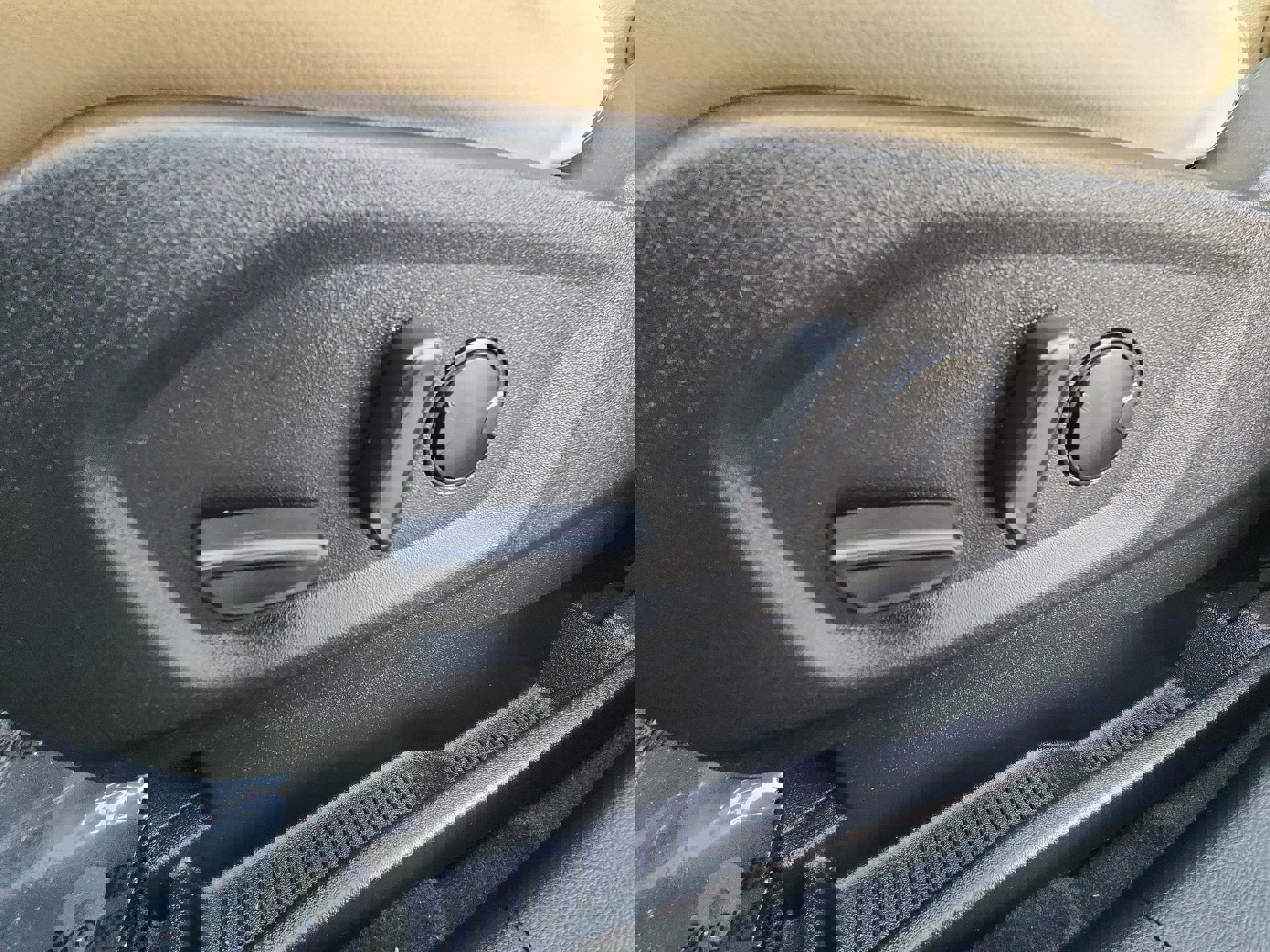 Used 2024 Ford Edge SEL w/ Convenience Package image 14