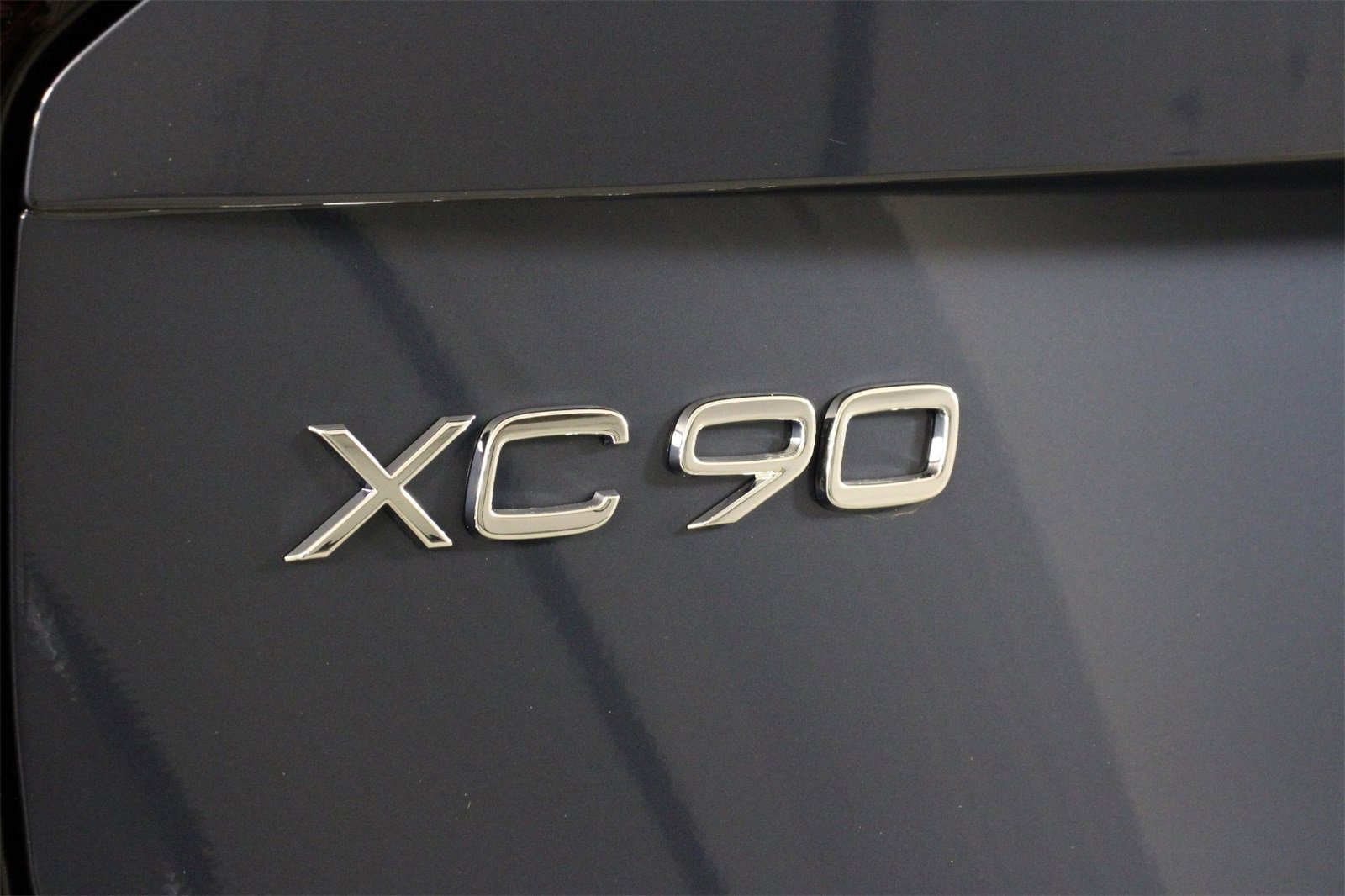 New 2025 Volvo XC90 B6 Ultra image 16