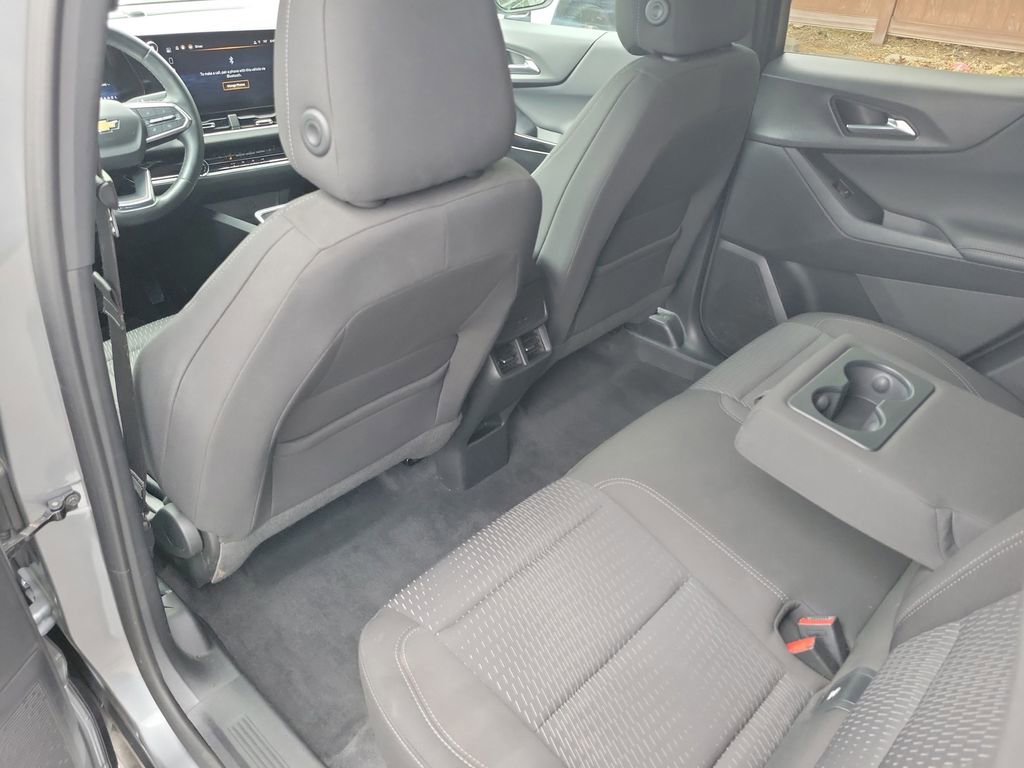 Certified 2025 Chevrolet Equinox LT FWD image 15
