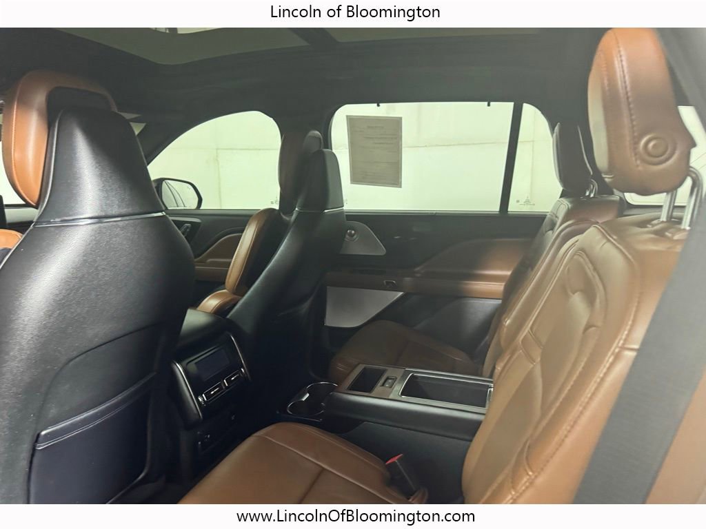 Used 2020 Lincoln Aviator Reserve w/ Equipment Group 202A image 29