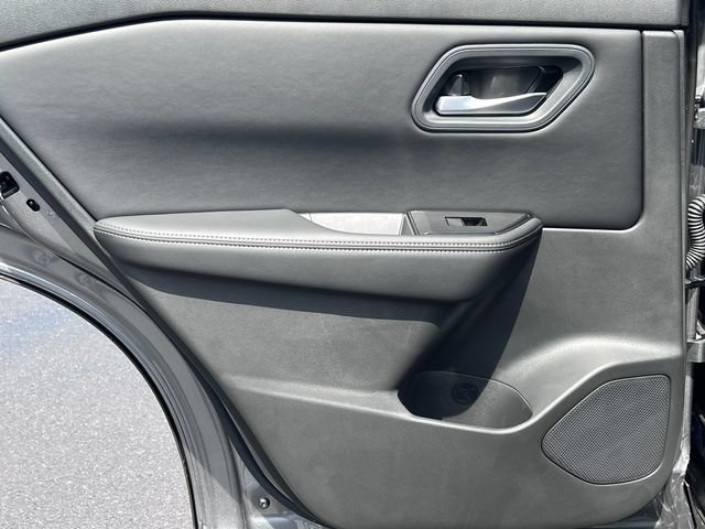New 2026 Nissan Rogue SV AWD/4WD image 30