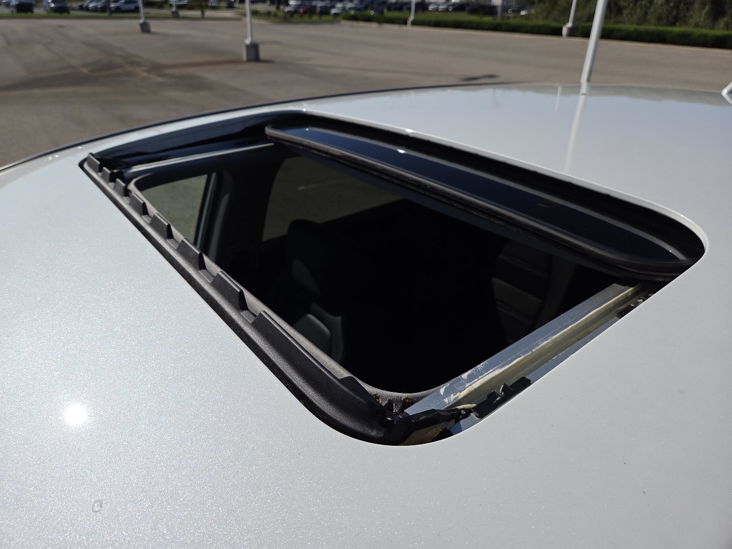 Used 2019 Honda CR-V EX-L image 3