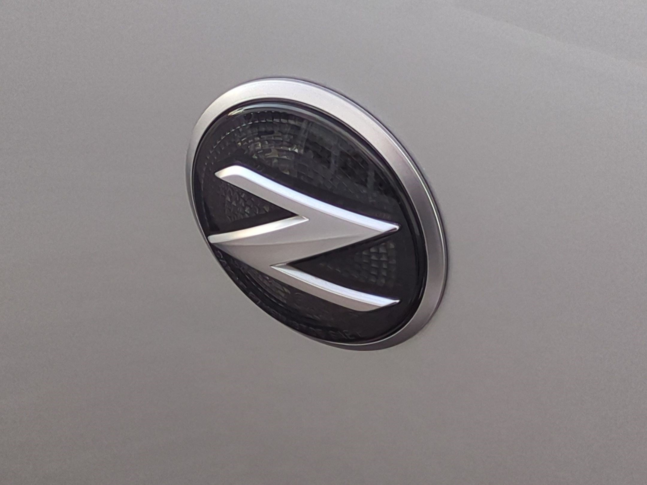 Used 2011 Nissan 370Z Coupe w/ Sport Pkg RWD image 35