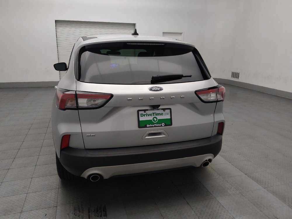 Used 2020 Ford Escape SE image 6