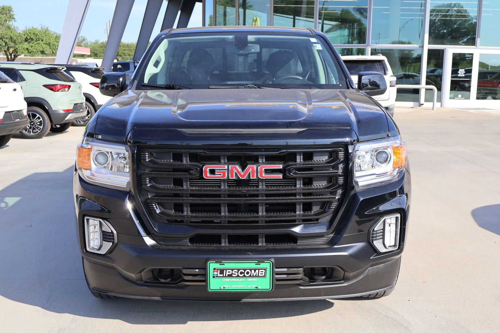 Used 2022 GMC Canyon Elevation w/ Elevation Premium Package AWD/4WD image 4