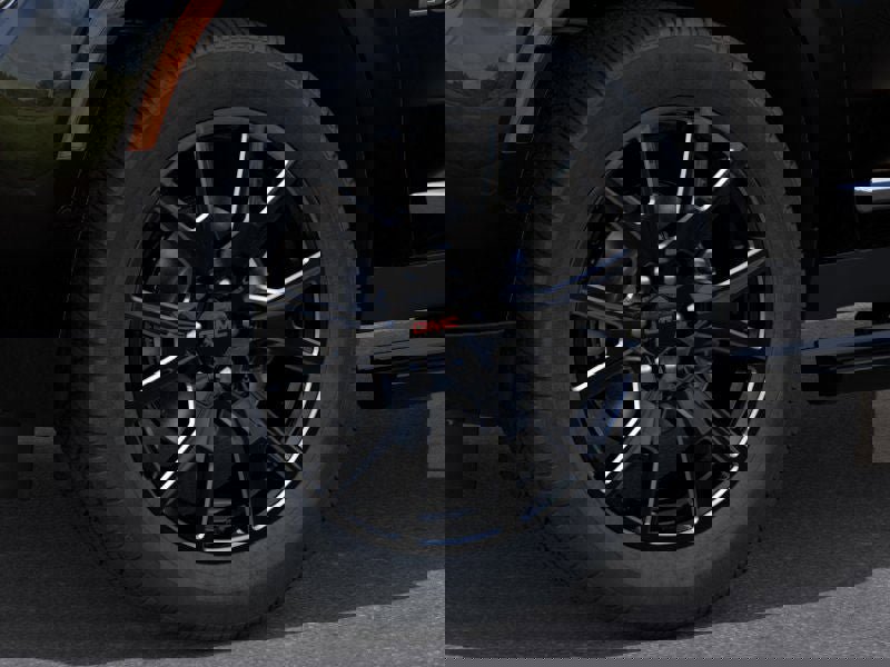 New 2026 GMC Yukon Denali w/ Sun & Power Step Package image 9