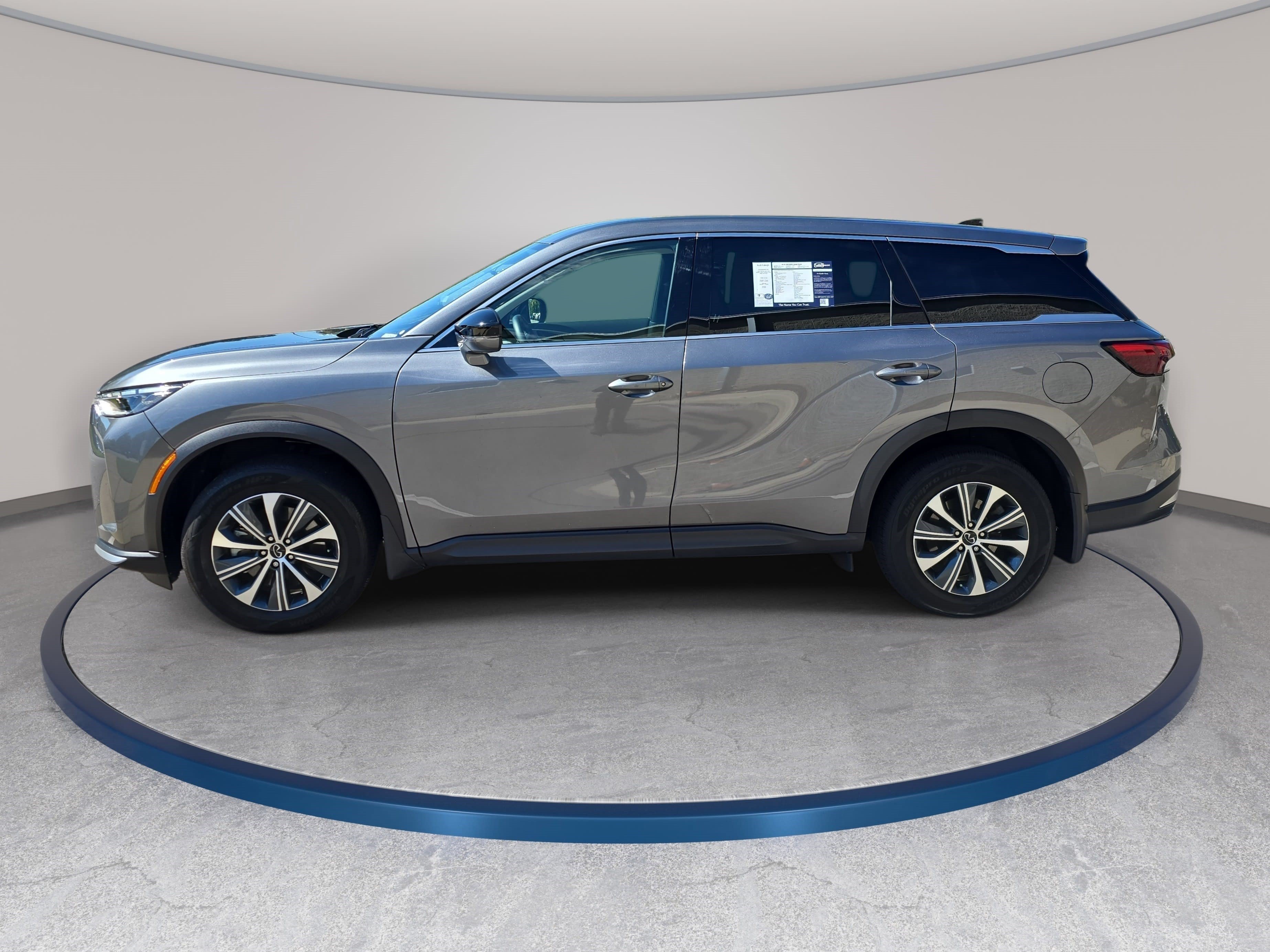 Used 2026 INFINITI QX60 Pure w/ Cargo Package AWD/4WD image 8