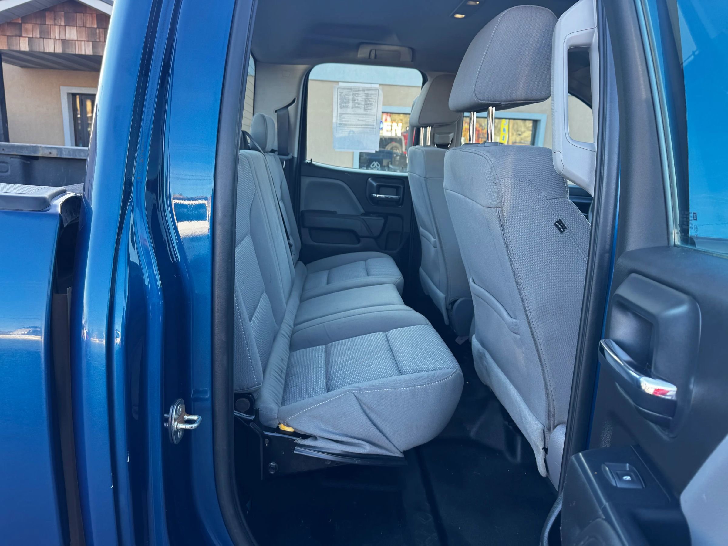 Used 2019 Chevrolet Silverado 2500 W/T AWD/4WD image 14