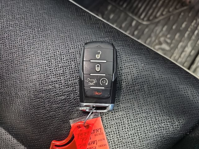 Used 2020 RAM 1500 Laramie AWD/4WD image 26