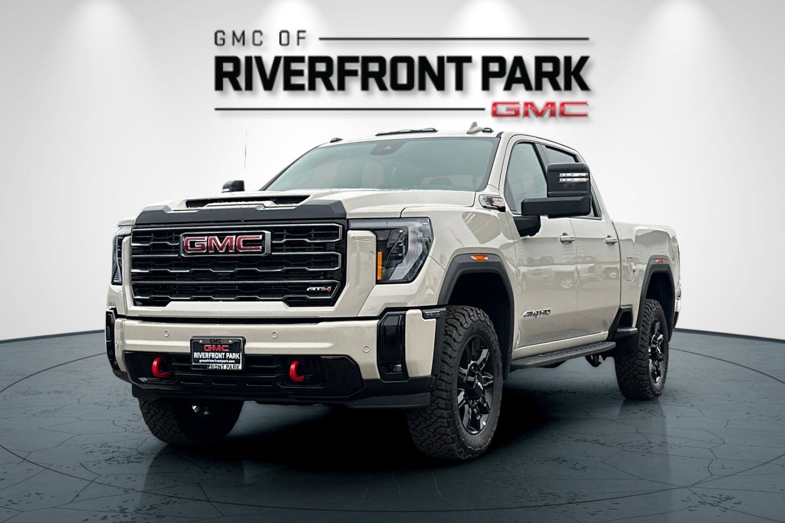 New 2026 GMC Sierra 2500 AT4 w/ AT4 Premium Plus Package image 7