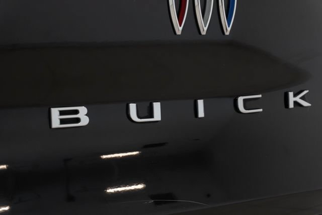 Used 2025 Buick Envista Sport Touring w/ Convenience II Package FWD image 12