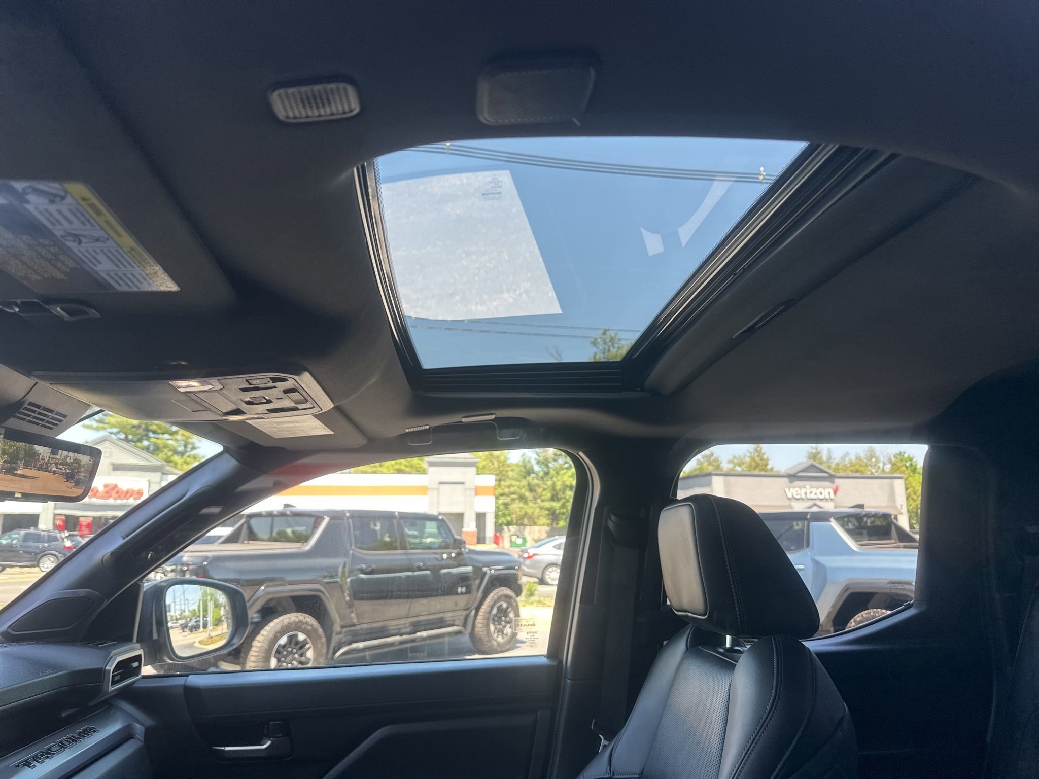 Used 2024 Toyota Tacoma TRD Sport w/ TRD Sport Premium Package AWD/4WD image 44