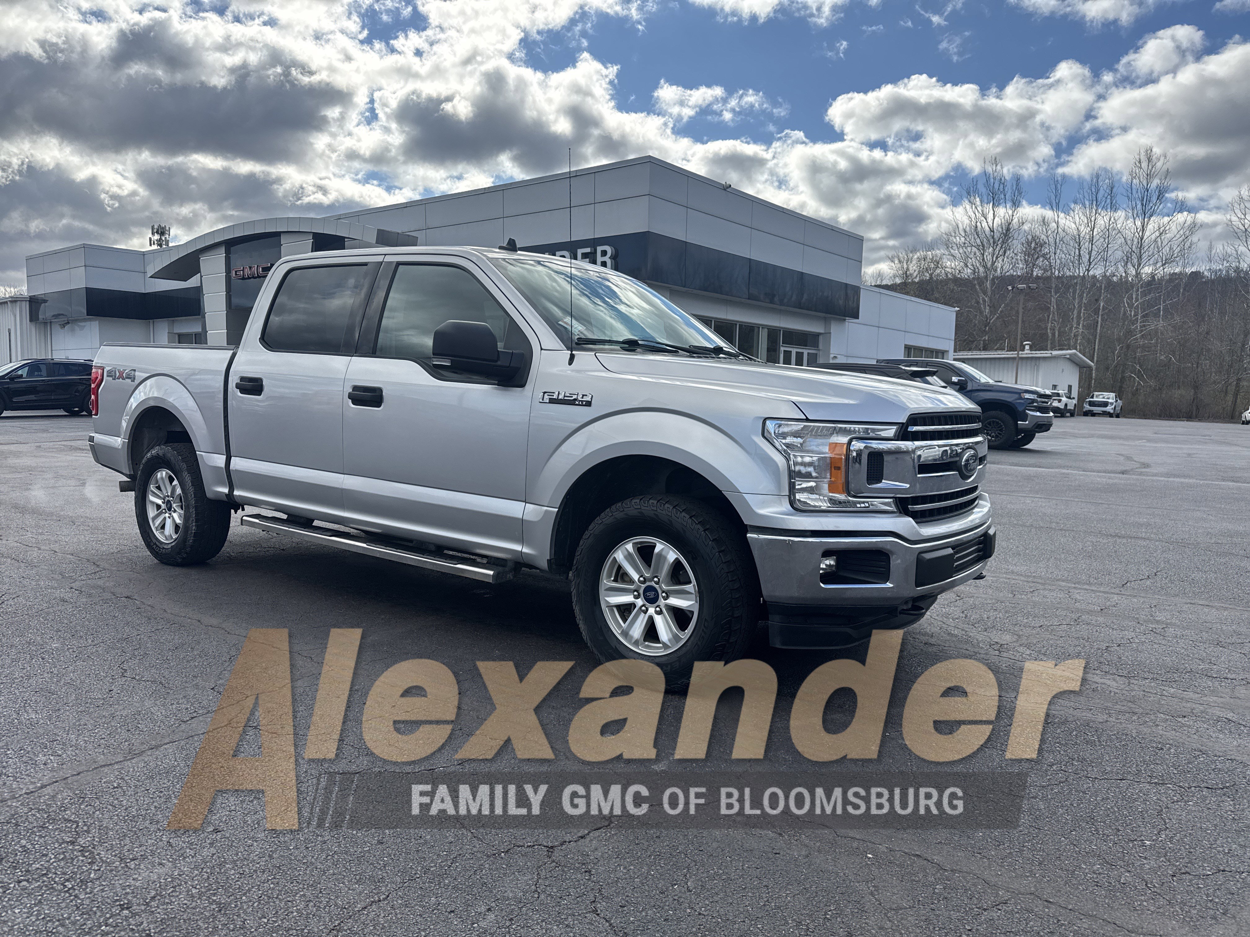 Used 2019 Ford F150 XLT w/ Equipment Group 301A Mid image 1