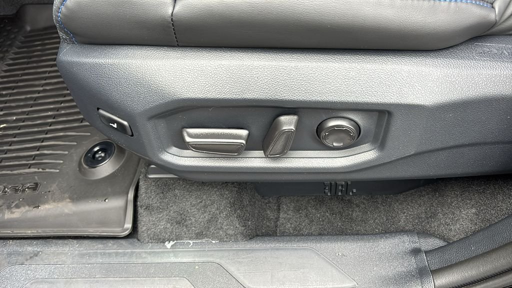 New 2025 Toyota Tundra Platinum AWD/4WD image 42