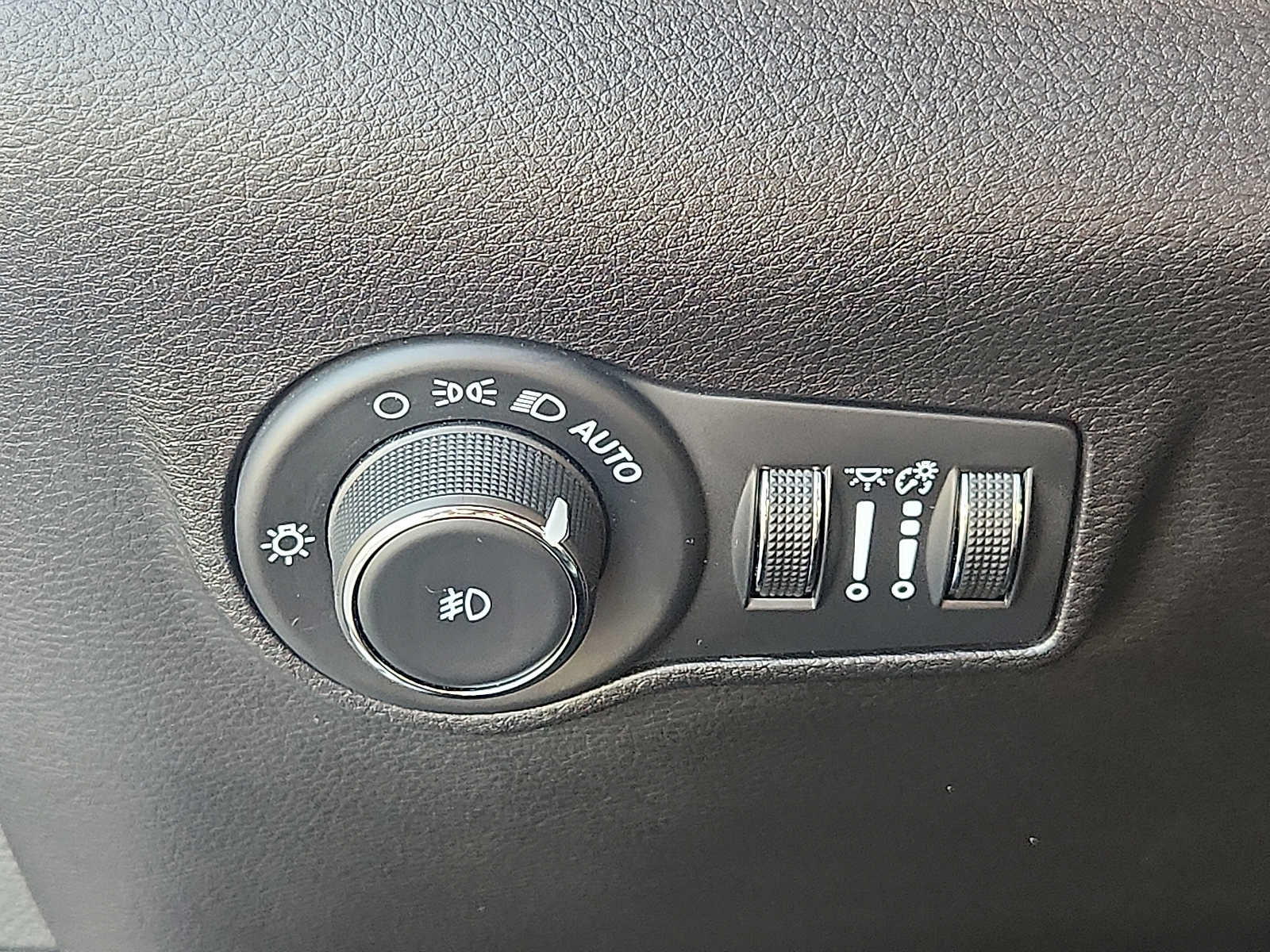 Used 2024 Jeep Compass Limited AWD/4WD image 22