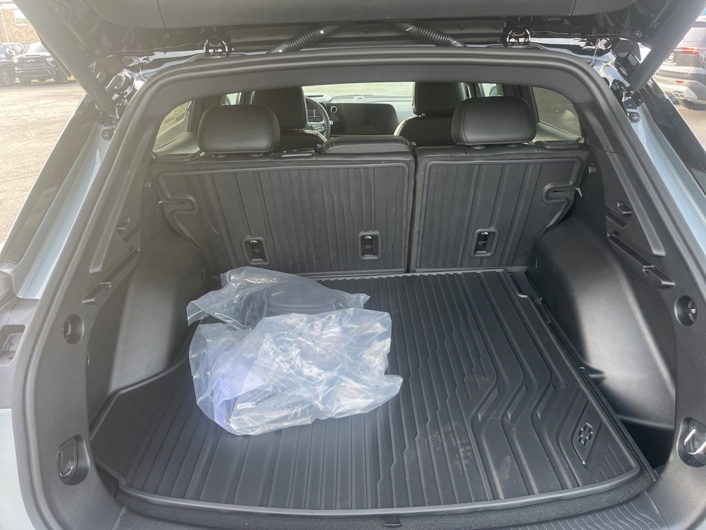 New 2026 Chevrolet Equinox EV RS image 5