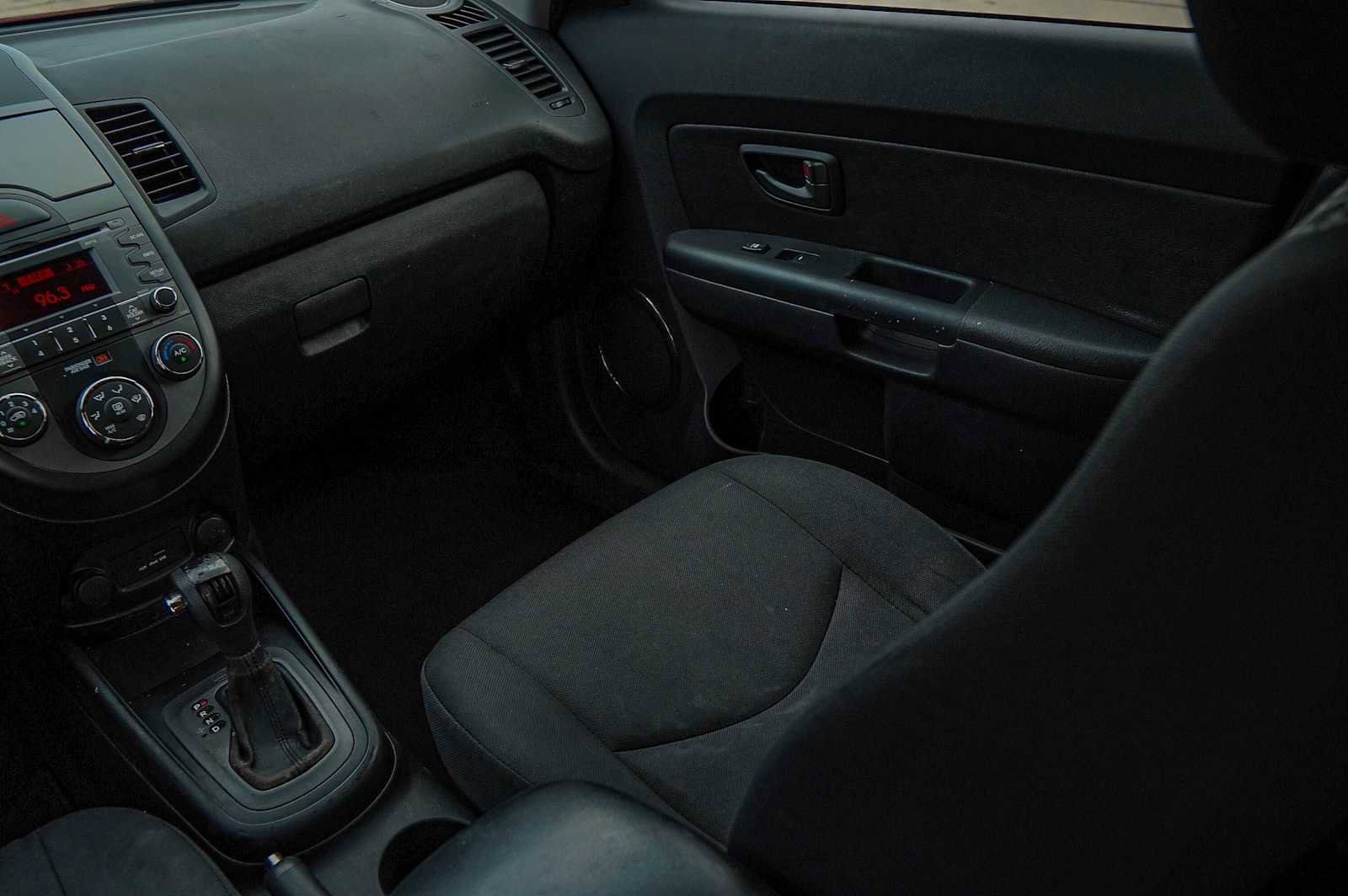 Used 2011 Kia Soul + image 25