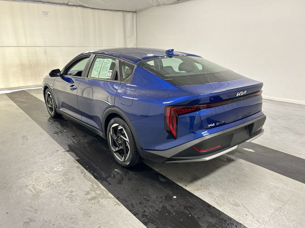 Certified 2025 Kia K4 EX FWD image 7