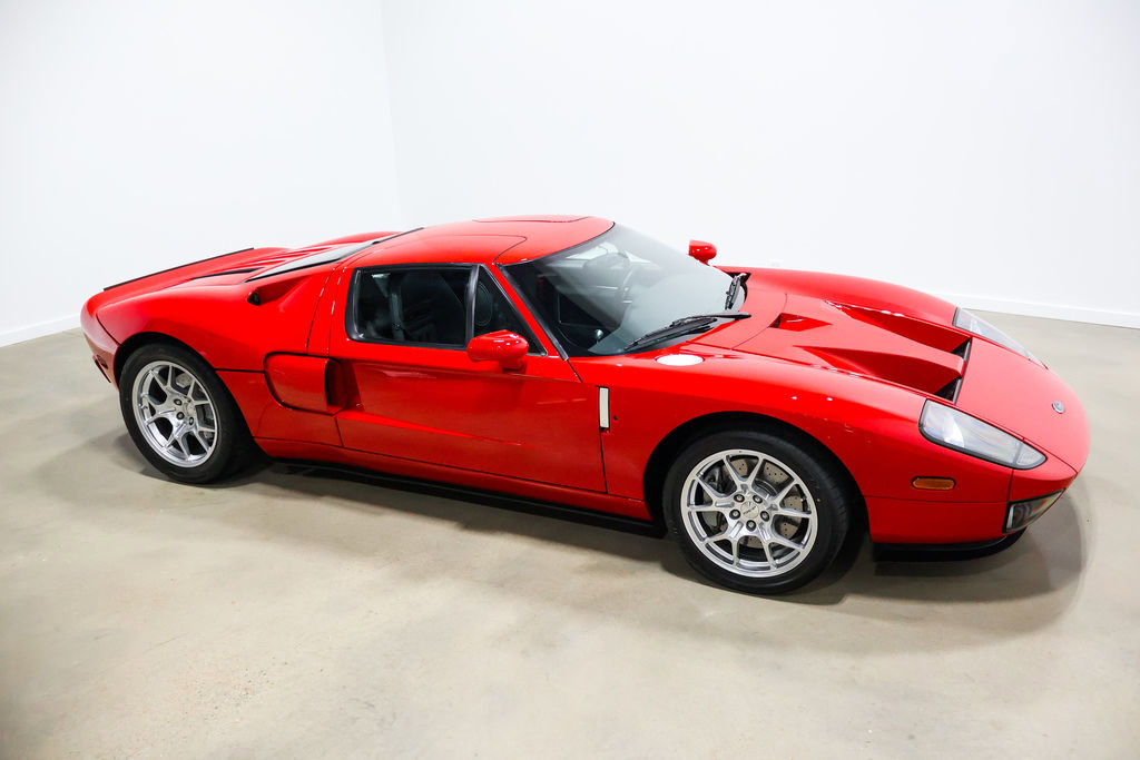 Used 2005 Ford GT image 63