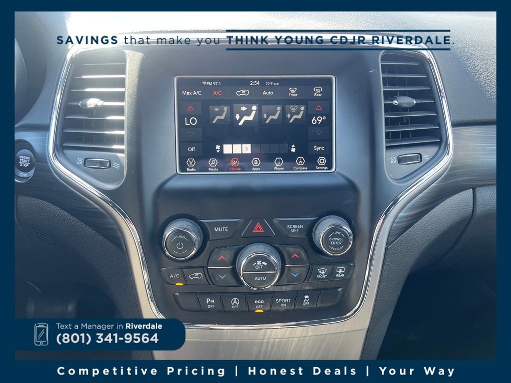 Used 2019 Jeep Grand Cherokee Laredo image 18