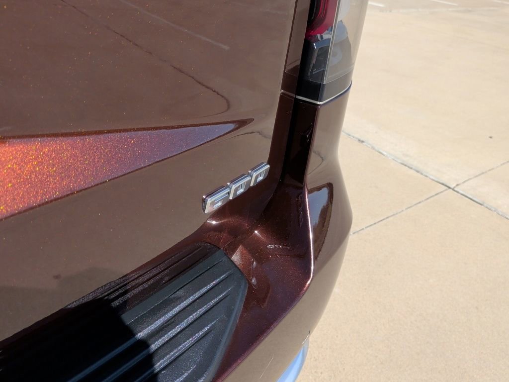 Used 2023 Cadillac Escalade Premium Luxury w/ LPO, Radiant Package image 49