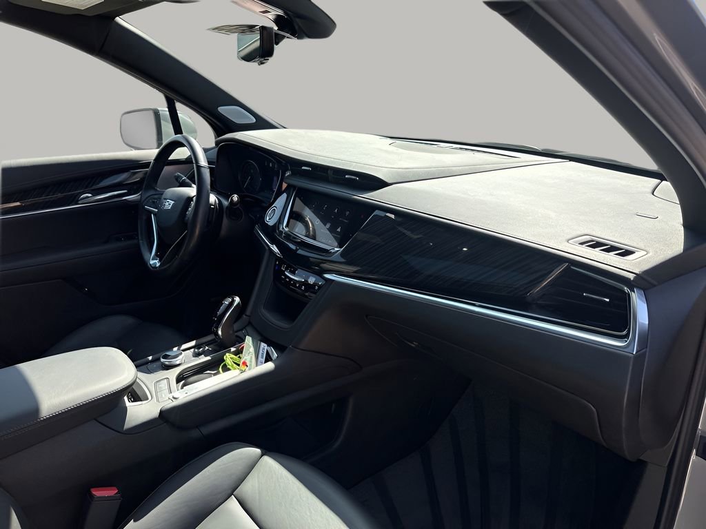 Certified 2023 Cadillac XT6 Premium Luxury w/ Technology Package image 12