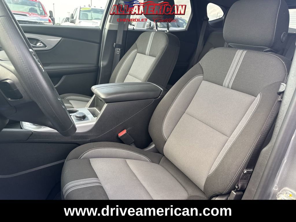 Used 2025 Chevrolet Blazer LT image 18