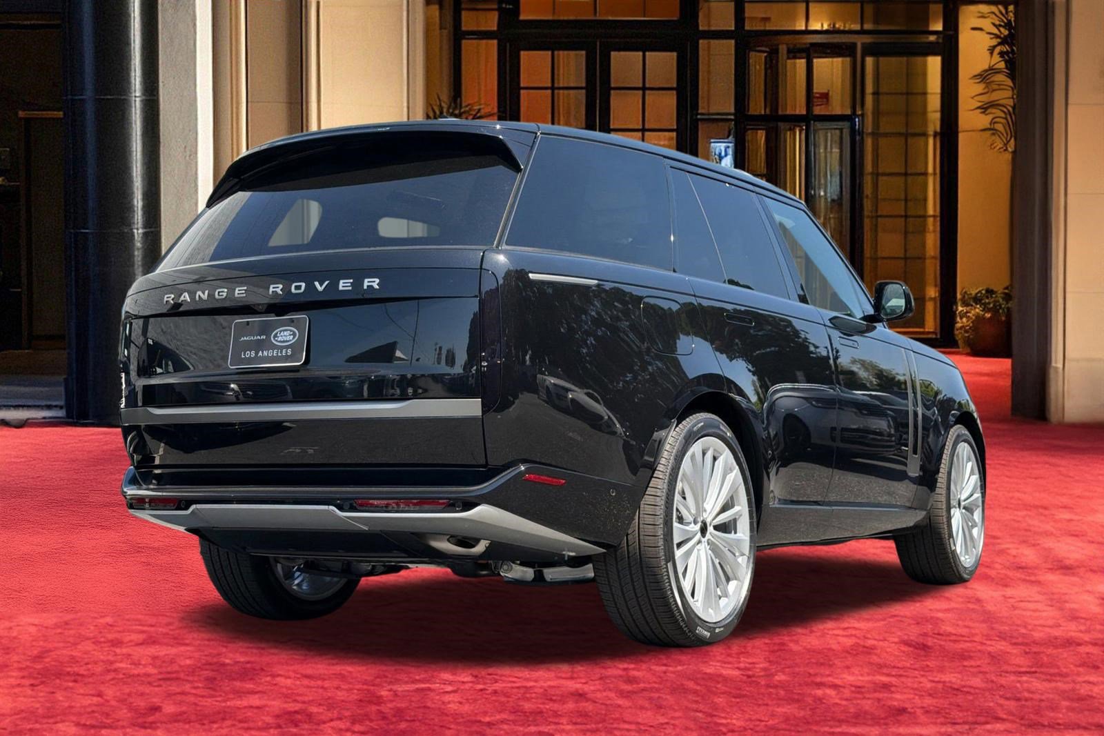 New 2026 Land Rover Range Rover SE AWD/4WD image 9