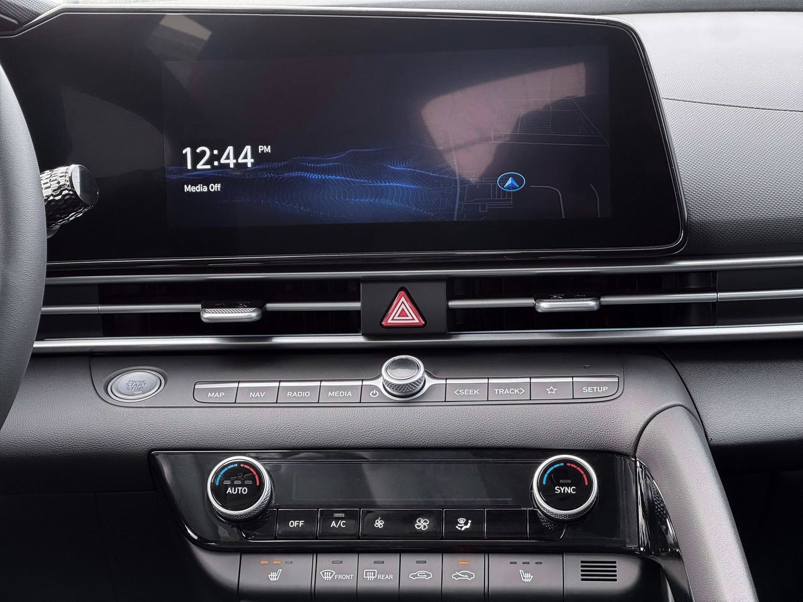 New 2026 Hyundai Elantra Limited w/ Cargo Package FWD image 19