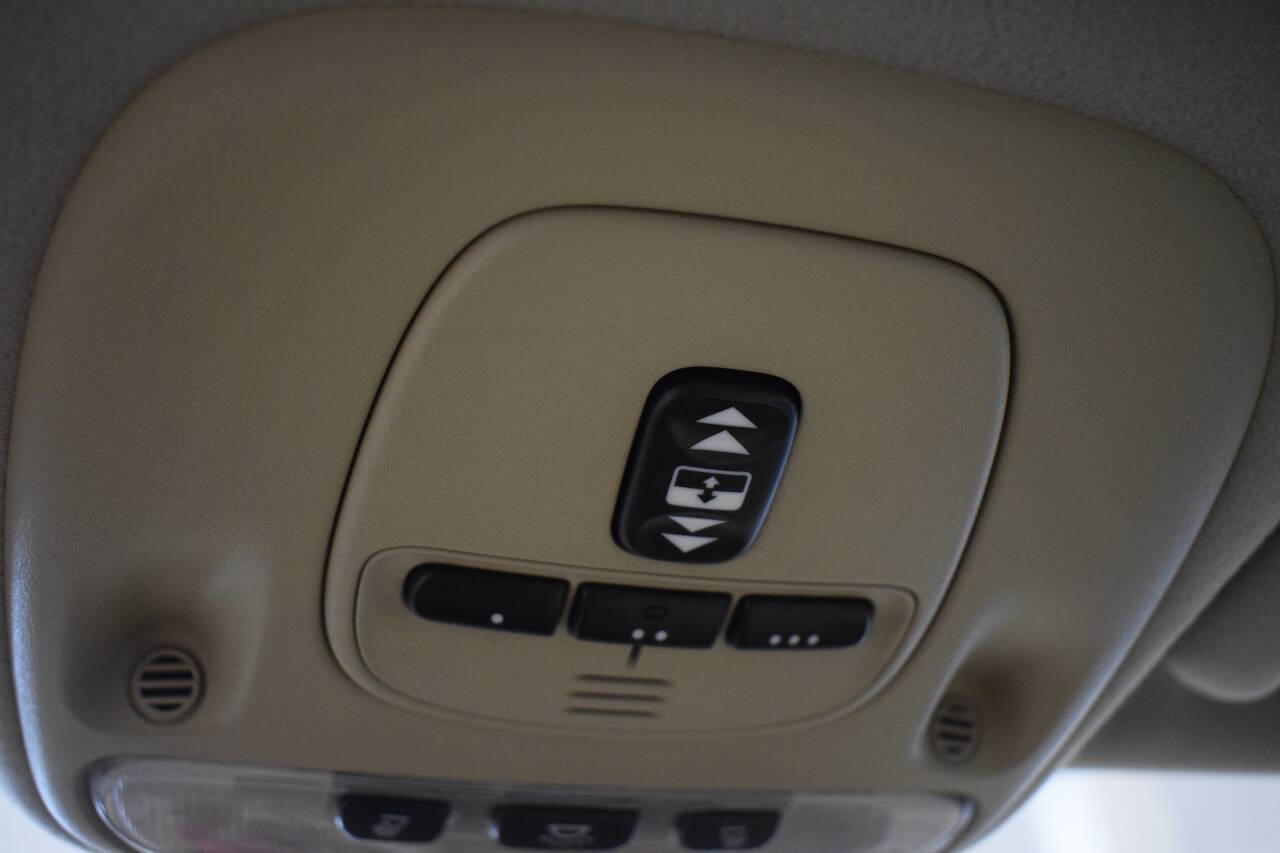 Used 2007 Jaguar XK Convertible image 50