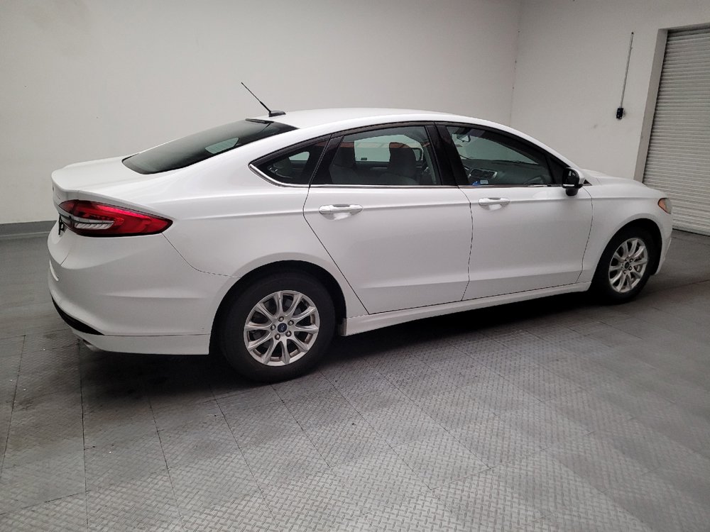 Used 2017 Ford Fusion S FWD image 10