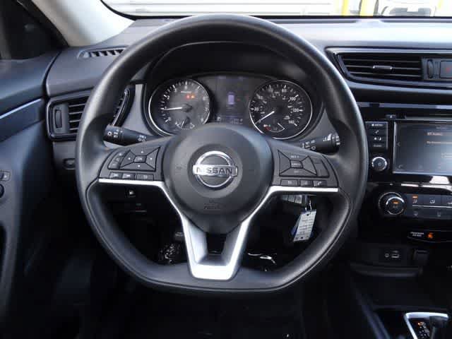 Used 2018 Nissan Rogue S FWD image 11