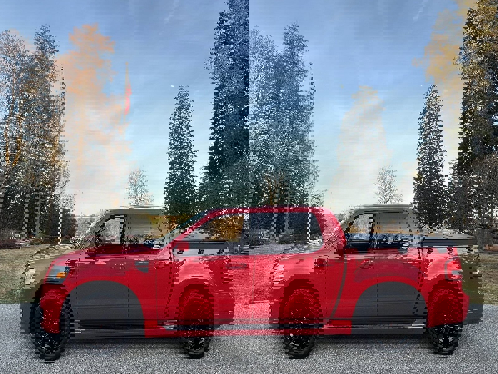 Used 2008 Ford Explorer Sport Trac Adrenalin image 6