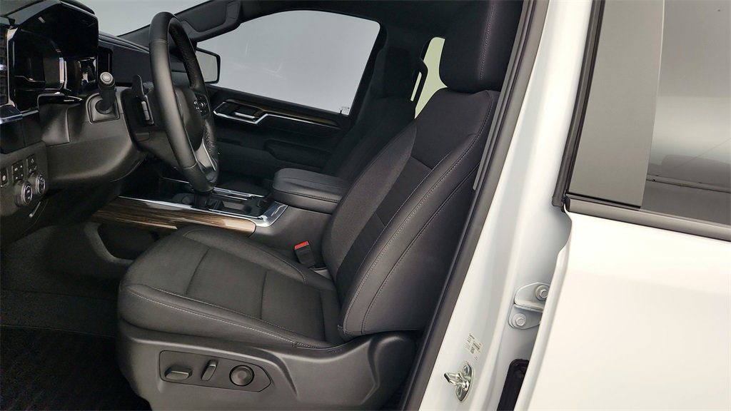 Certified 2025 Chevrolet Silverado 1500 LT Trail Boss image 17