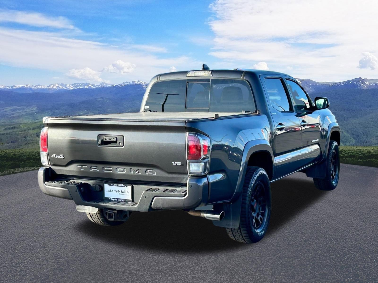 Used 2020 Toyota Tacoma Limited image 5