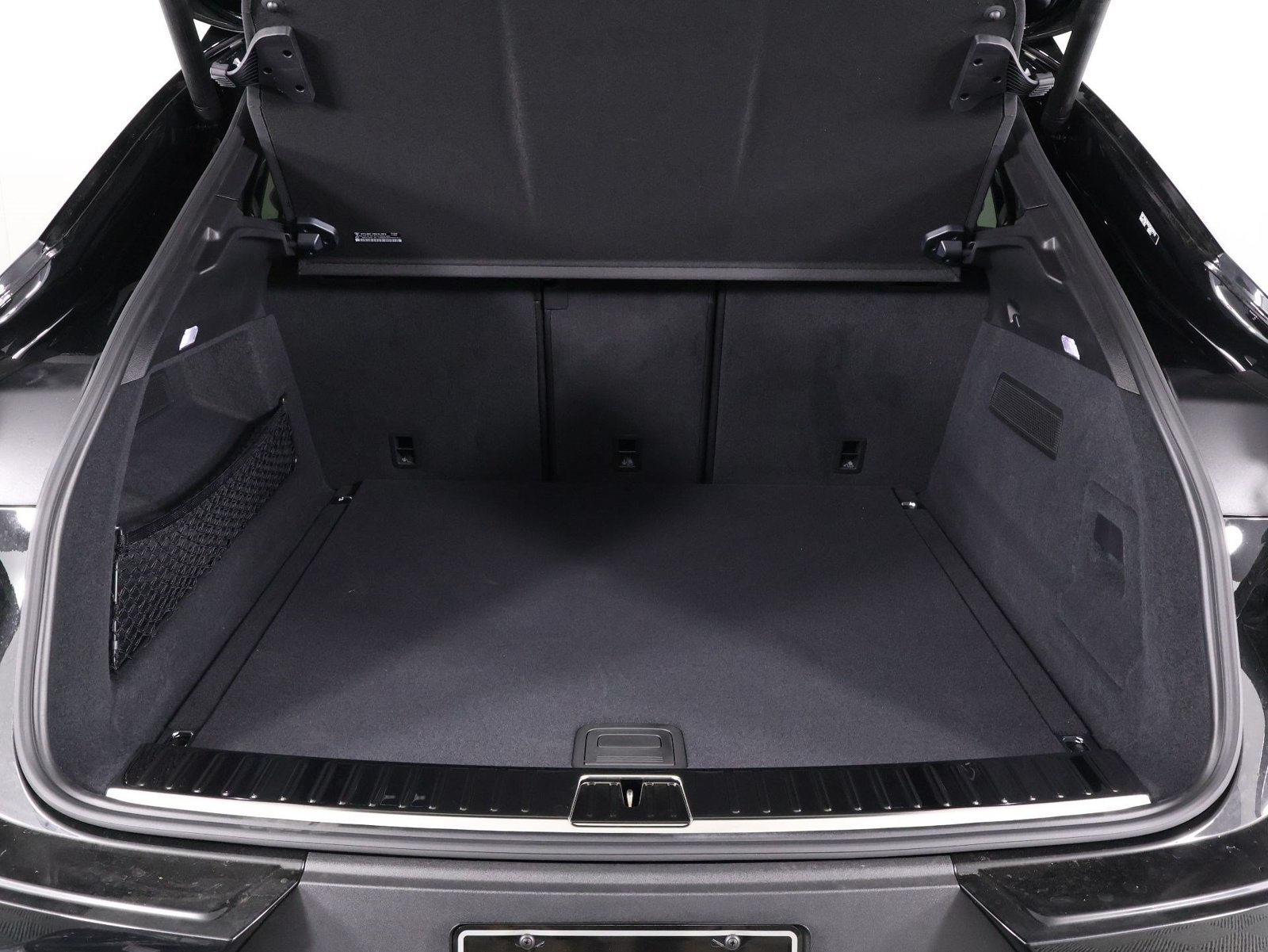 New 2026 Porsche Cayenne Coupe AWD/4WD image 19