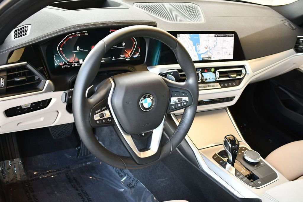 Used 2020 BMW 330i Sedan w/ Premium Package image 39