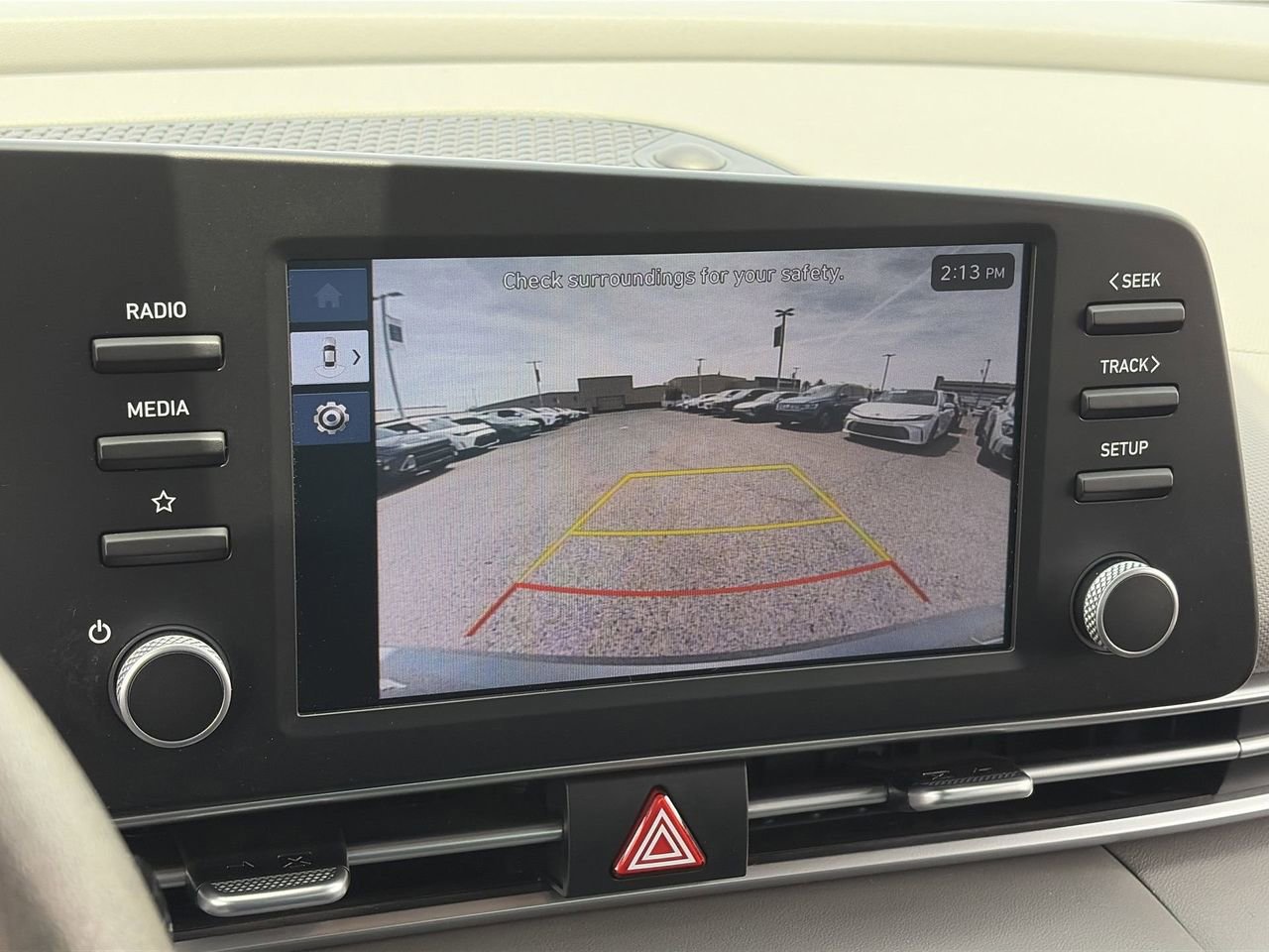 Certified 2024 Hyundai Elantra SE FWD image 25