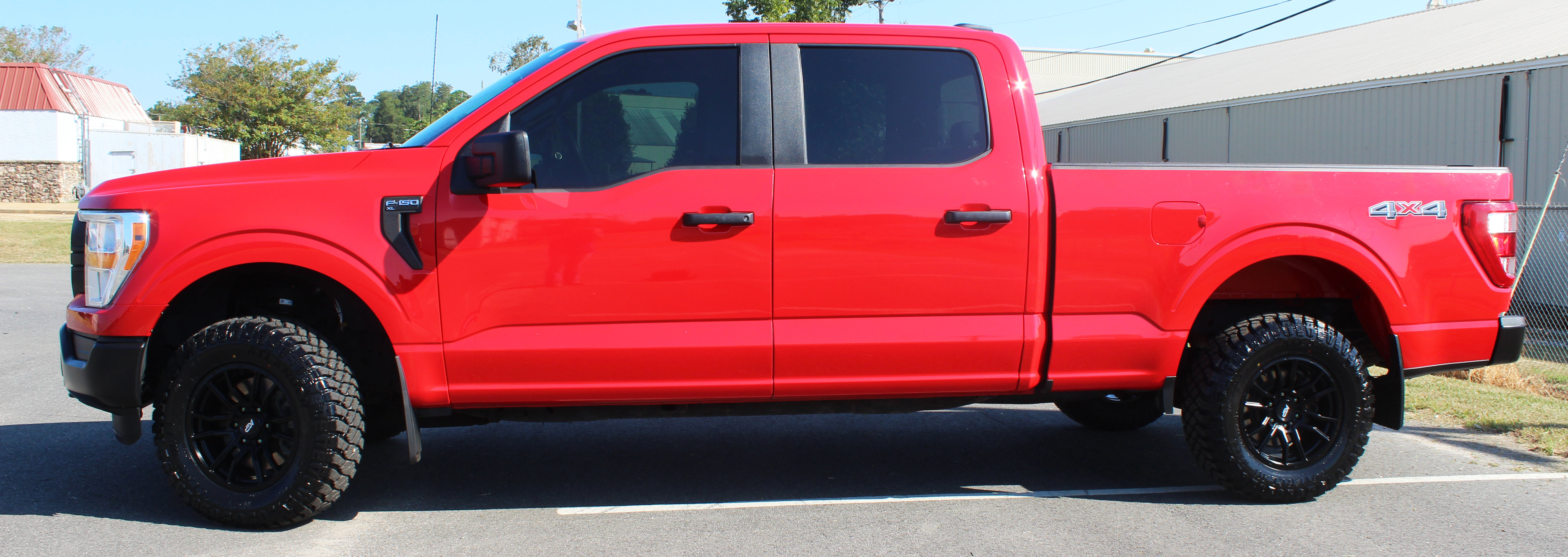Used 2022 Ford F150 XL image 2