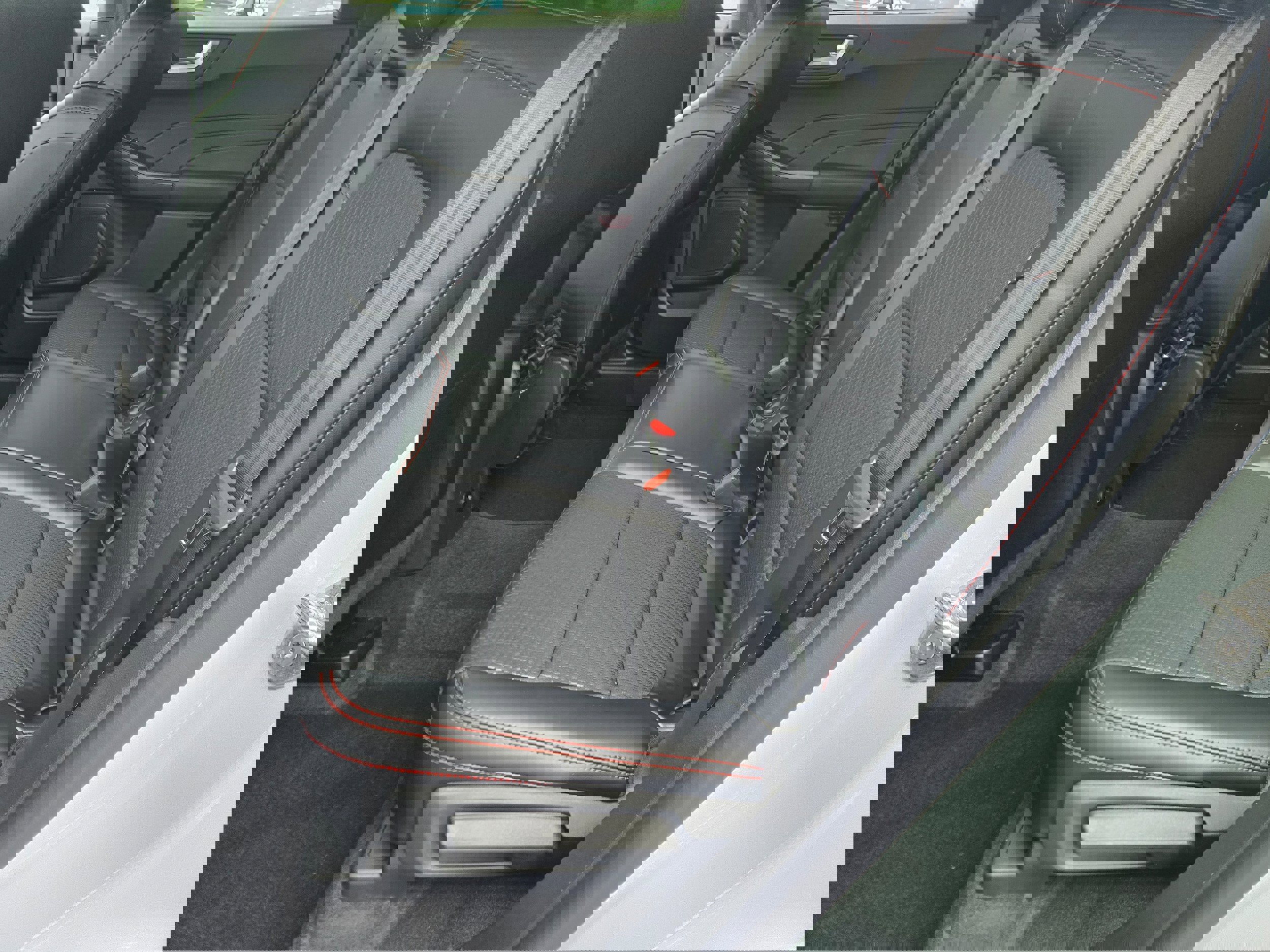 New 2026 Ford Escape ST-Line w/ Tech Pack #1 image 9