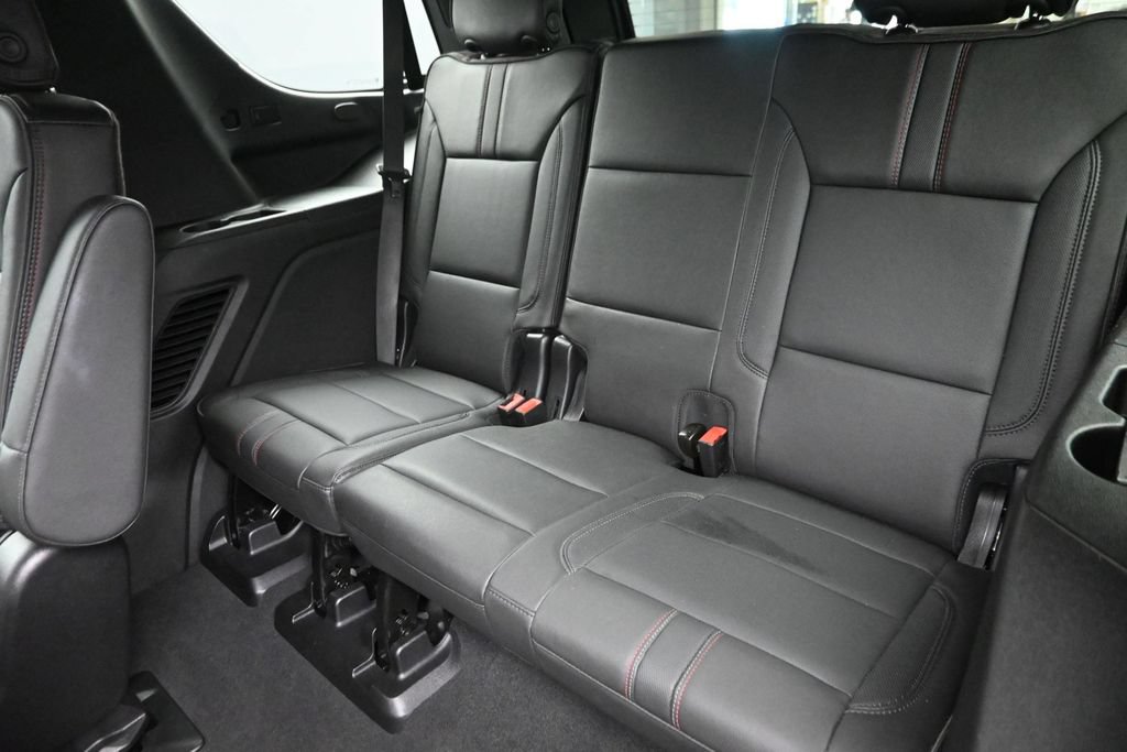 Used 2024 Chevrolet Tahoe RST w/ Luxury Package AWD/4WD image 12