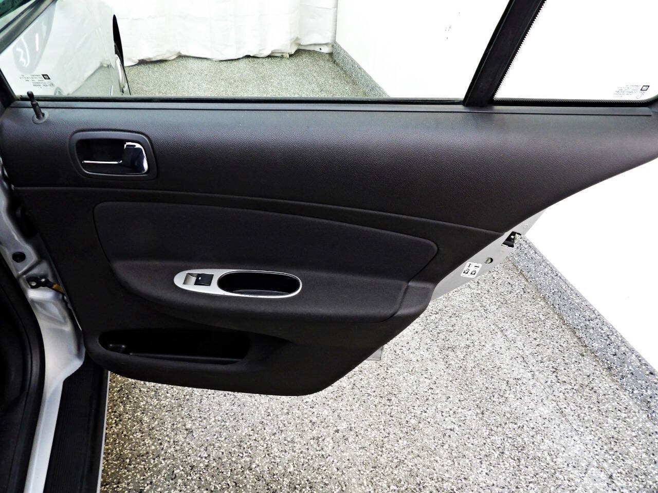 Used 2010 Chevrolet Cobalt LT FWD image 12